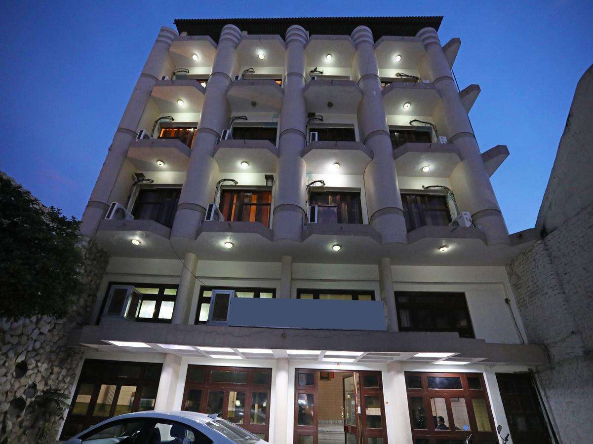 Oyo 9713 Hotel Regency Аджмер Екстер'єр фото